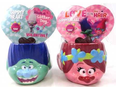 Trolls 3D Character Mug with Gummy Heart Box 